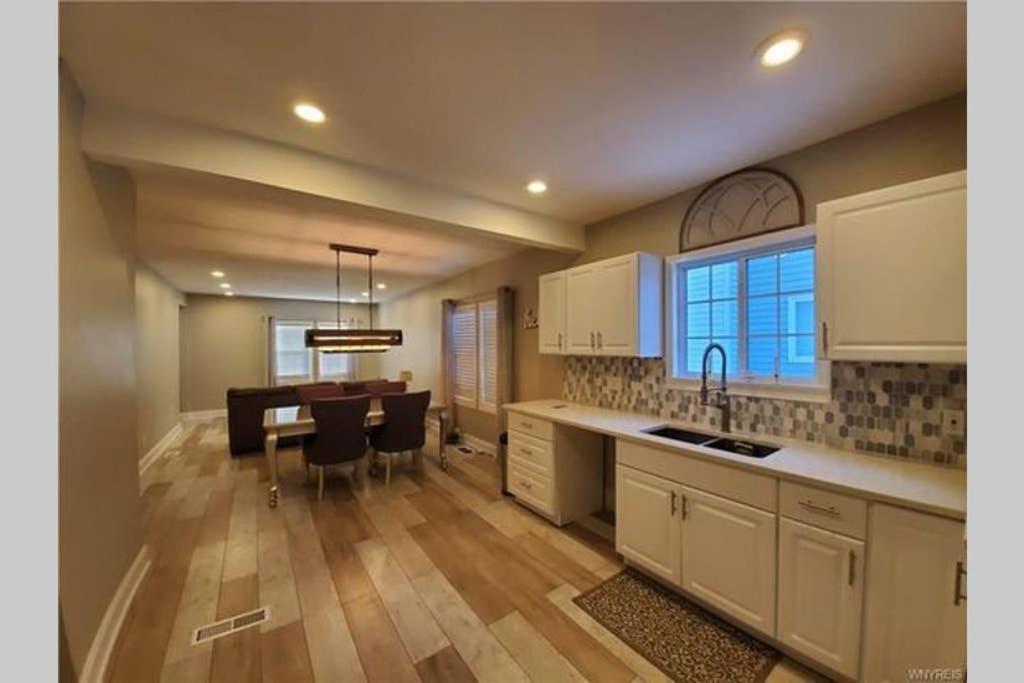 Luxury Private Home In The Heart Of Niagara Falls Esterno foto